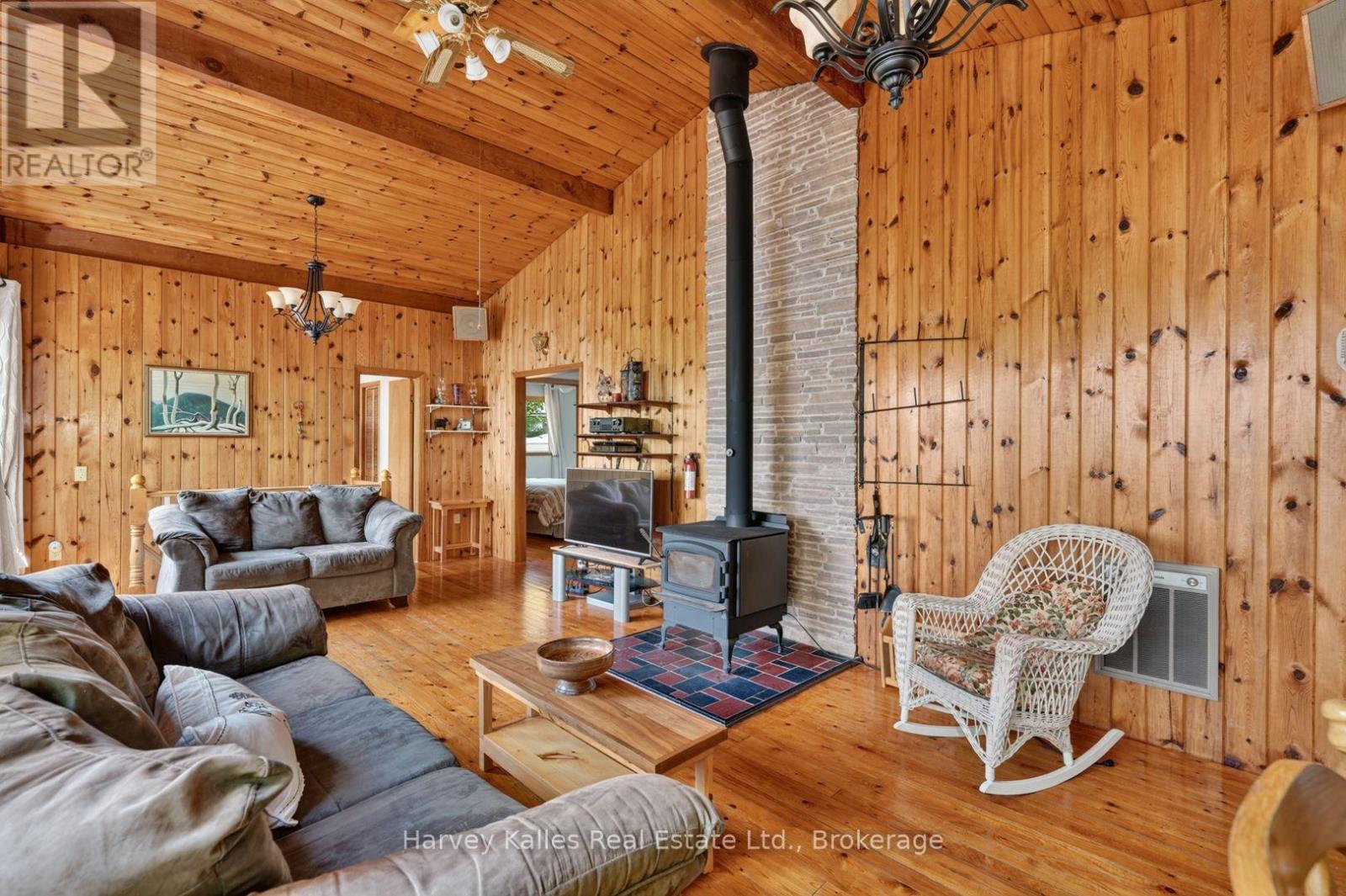 260 West Point Sands Road, Huntsville, Ontario  P1H 2J3 - Photo 13 - X13562918
