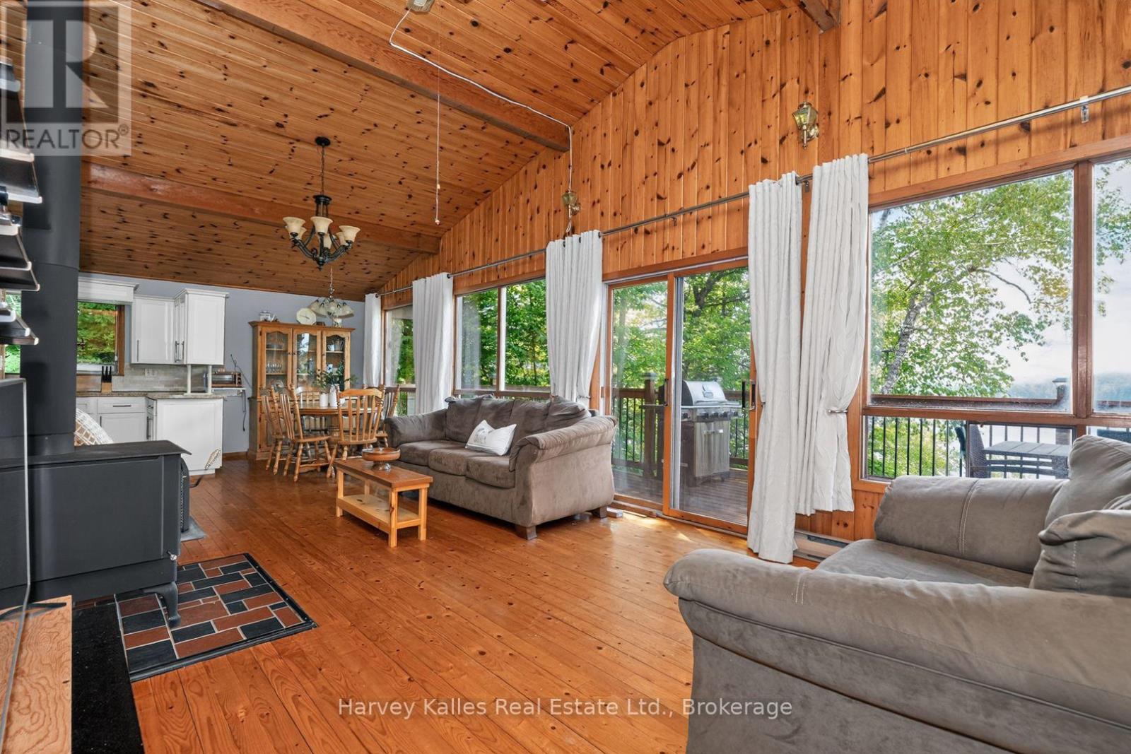 260 West Point Sands Road, Huntsville, Ontario  P1H 2J3 - Photo 15 - X13562918