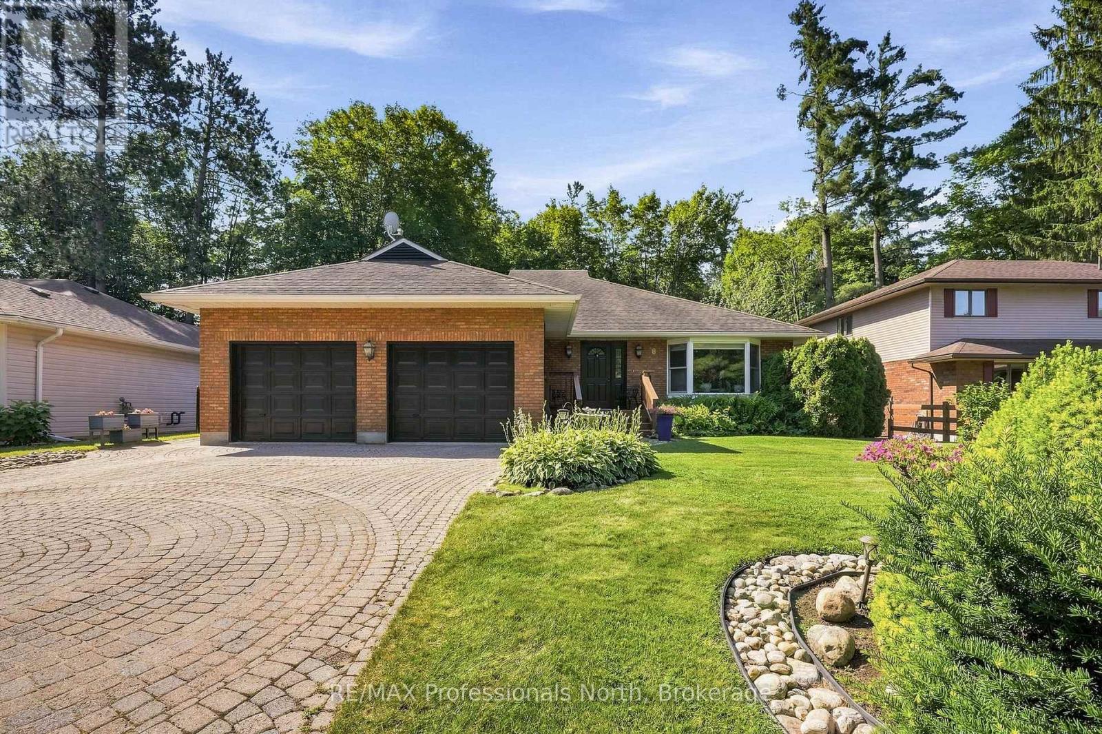 8 Palmer Court, Bracebridge, Ontario  P1L 1K5 - Photo 3 - X13564964