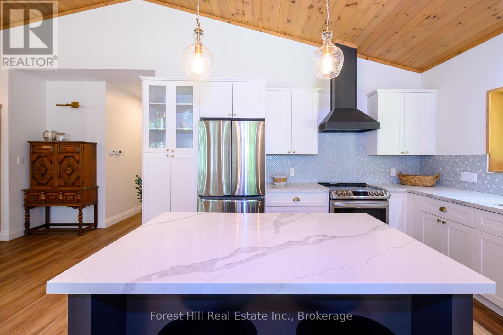 315 North Fox Lake Road W, Huntsville, Ontario  P1H 2J2 - Photo 19 - X13568016