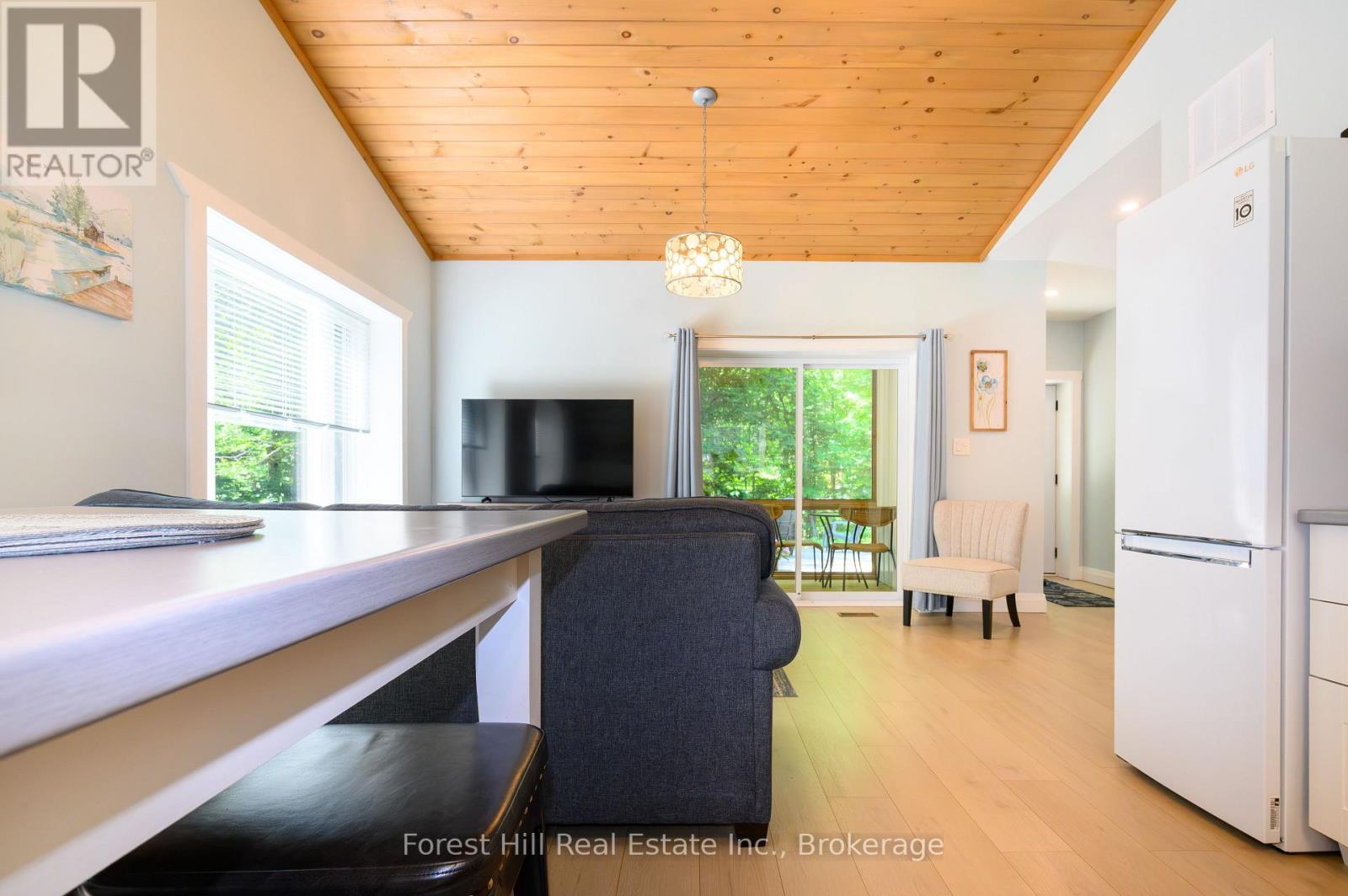 315 North Fox Lake Road W, Huntsville, Ontario  P1H 2J2 - Photo 42 - X13568016
