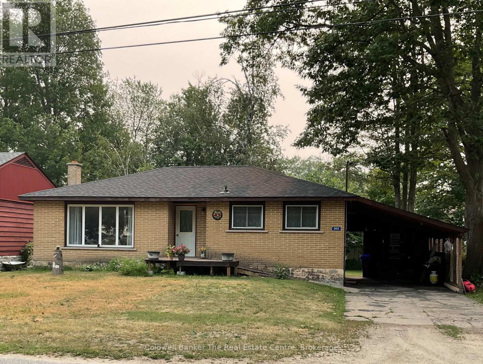 365 Pinegrove Street, Gravenhurst, Ontario  P1P 1L6 - Photo 1 - X13569792