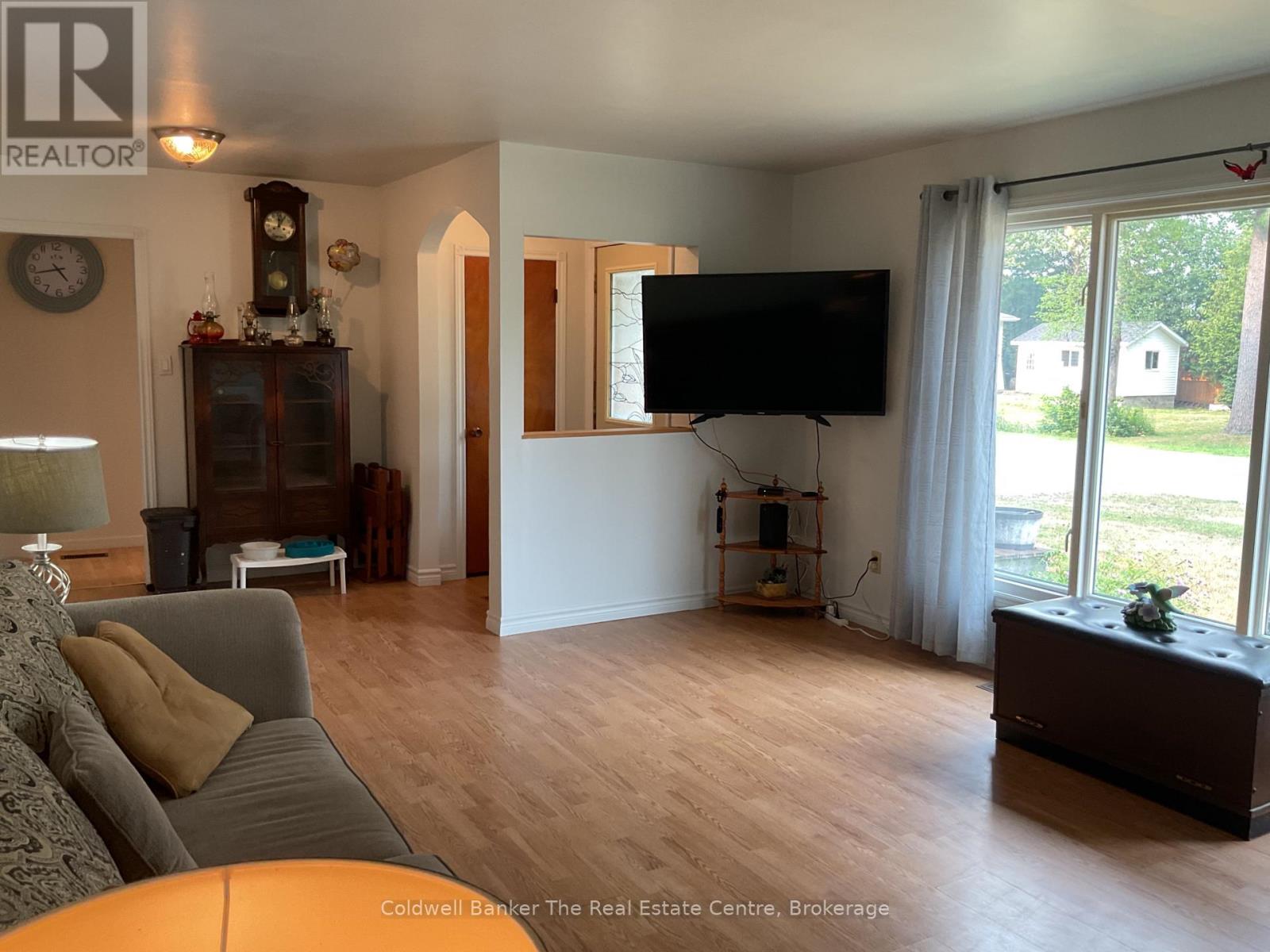 365 Pinegrove Street, Gravenhurst, Ontario  P1P 1L6 - Photo 12 - X13569792