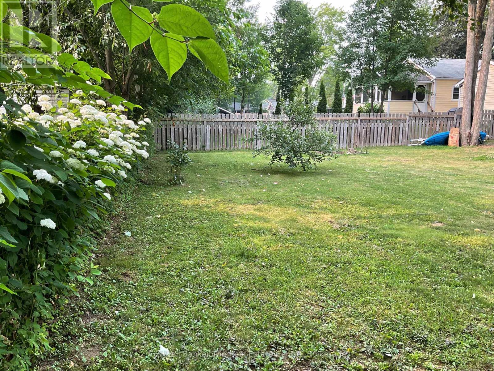 365 Pinegrove Street, Gravenhurst, Ontario  P1P 1L6 - Photo 3 - X13569792