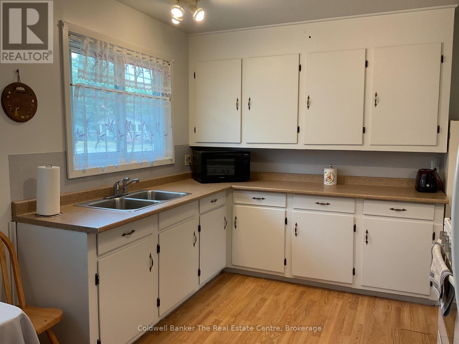 365 Pinegrove Street, Gravenhurst, Ontario  P1P 1L6 - Photo 8 - X13569792