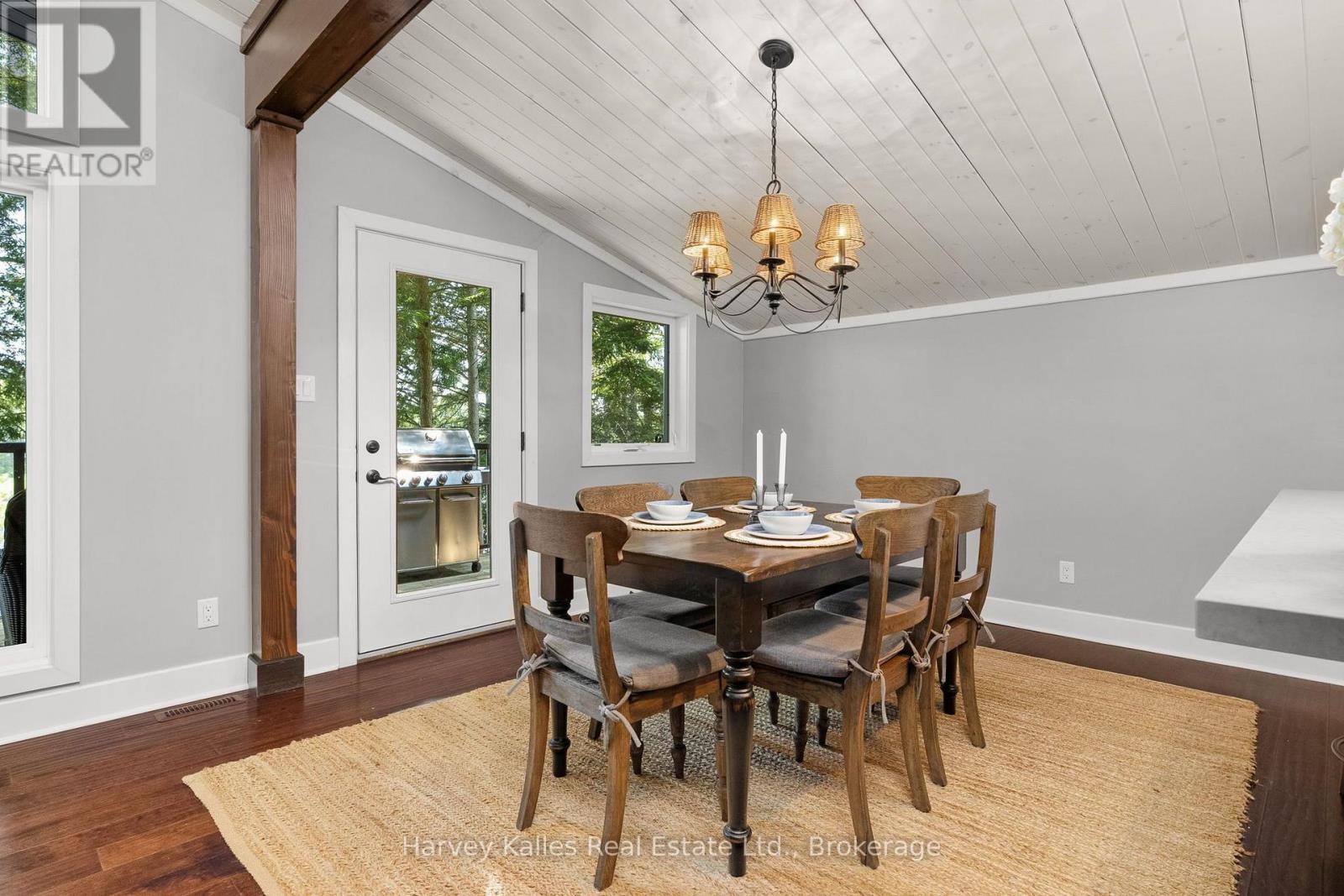 1075 Hallett Road, Muskoka Lakes, Ontario  P0C 1H0 - Photo 16 - X13570636