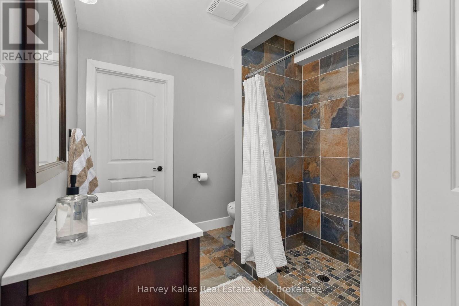 1075 Hallett Road, Muskoka Lakes, Ontario  P0C 1H0 - Photo 32 - X13570636