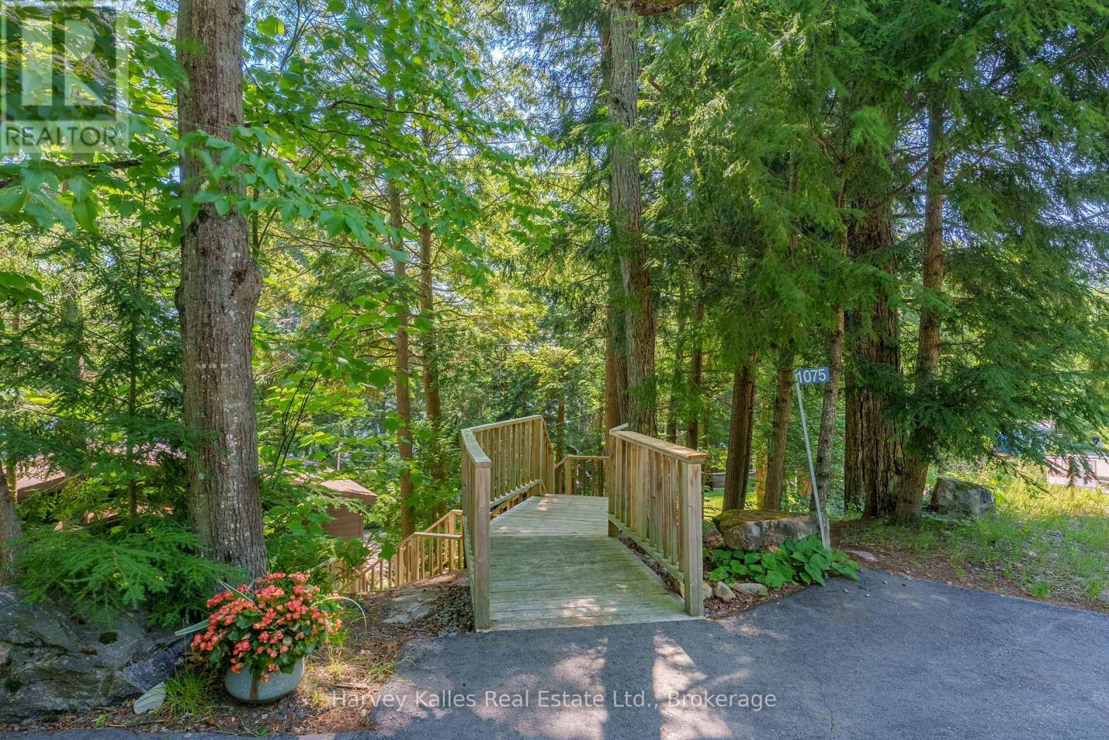 1075 Hallett Road, Muskoka Lakes, Ontario  P0C 1H0 - Photo 41 - X13570636