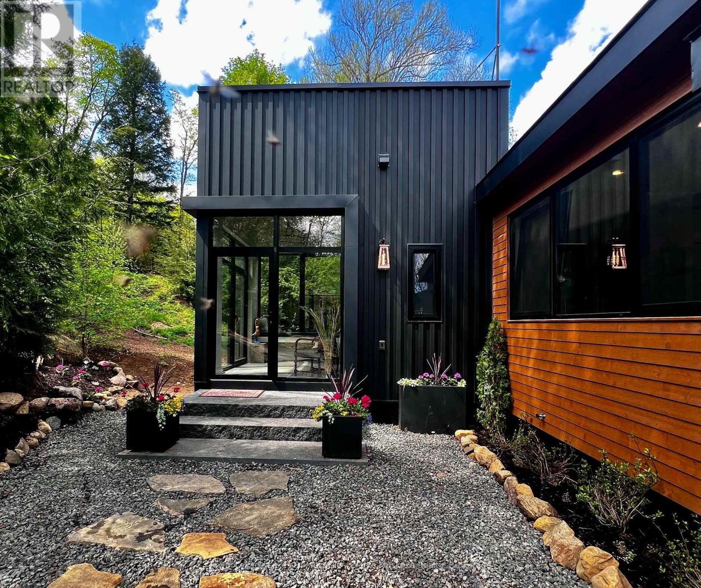 1311 S. Ril Lake Road, Lake Of Bays, Ontario  P0B 1A0 - Photo 5 - X13571200