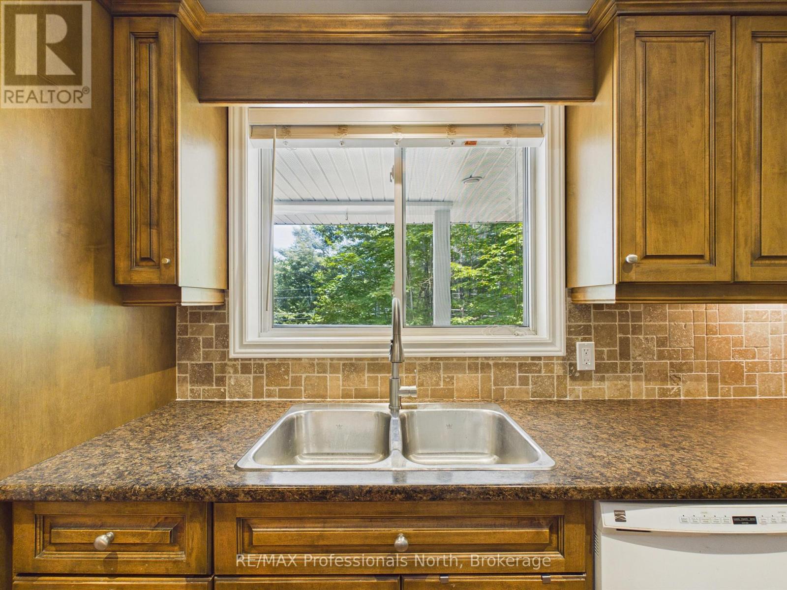 800 Manitoba Street, Bracebridge, Ontario  P1L 1W9 - Photo 6 - X13572648