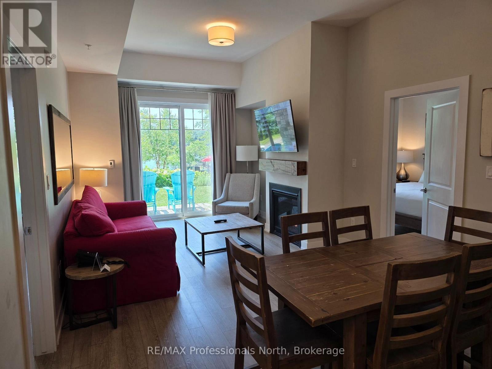 017 - 25 Penn Lake Point Road, Huntsville, Ontario  P1H 1A9 - Photo 1 - X13575276