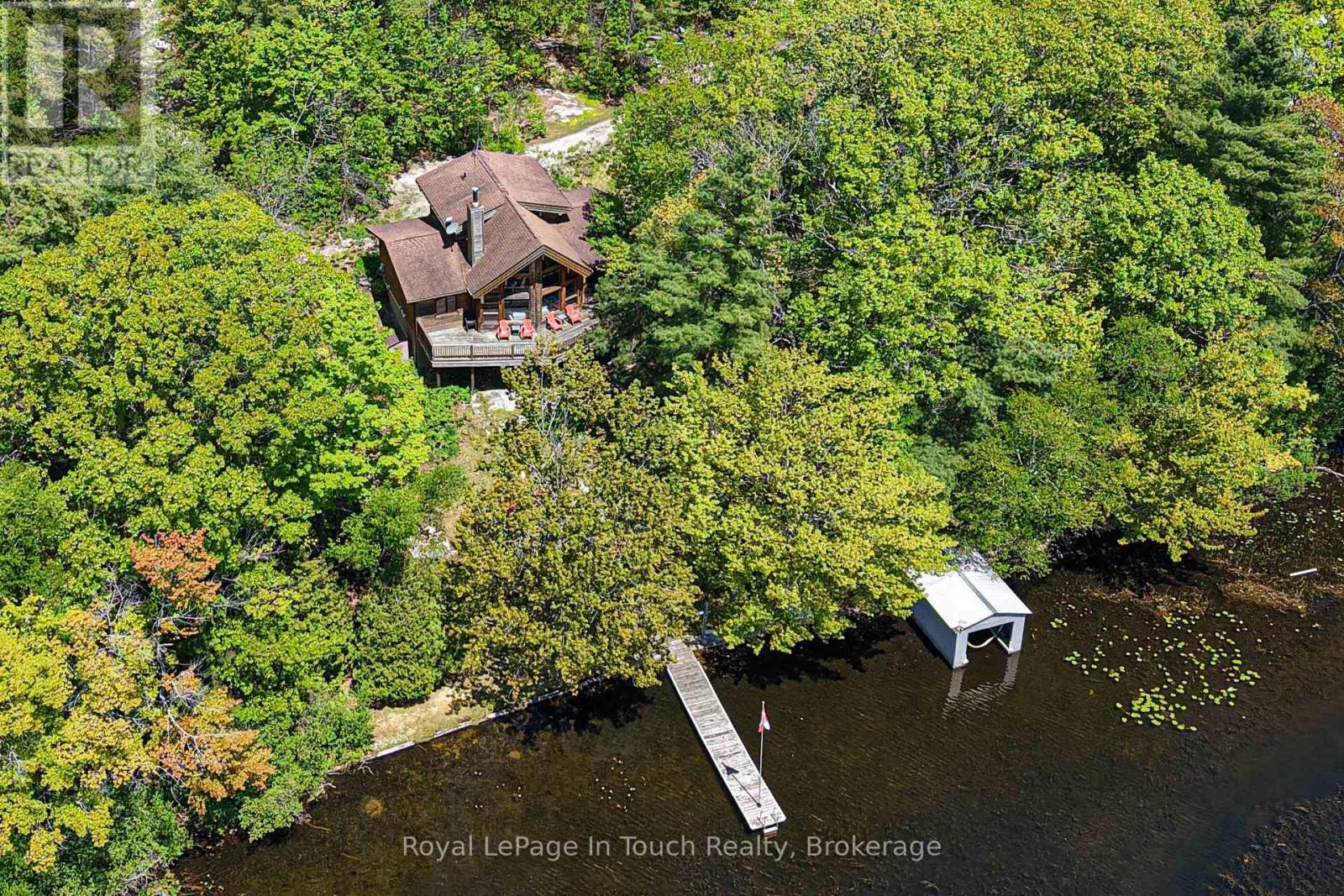96 Millard Drive, Georgian Bay, Ontario  L0K 1S0 - Photo 1 - X13575774