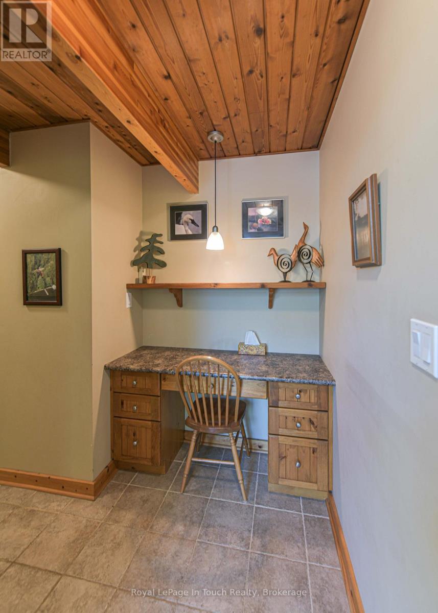 96 Millard Drive, Georgian Bay, Ontario  L0K 1S0 - Photo 16 - X13575774