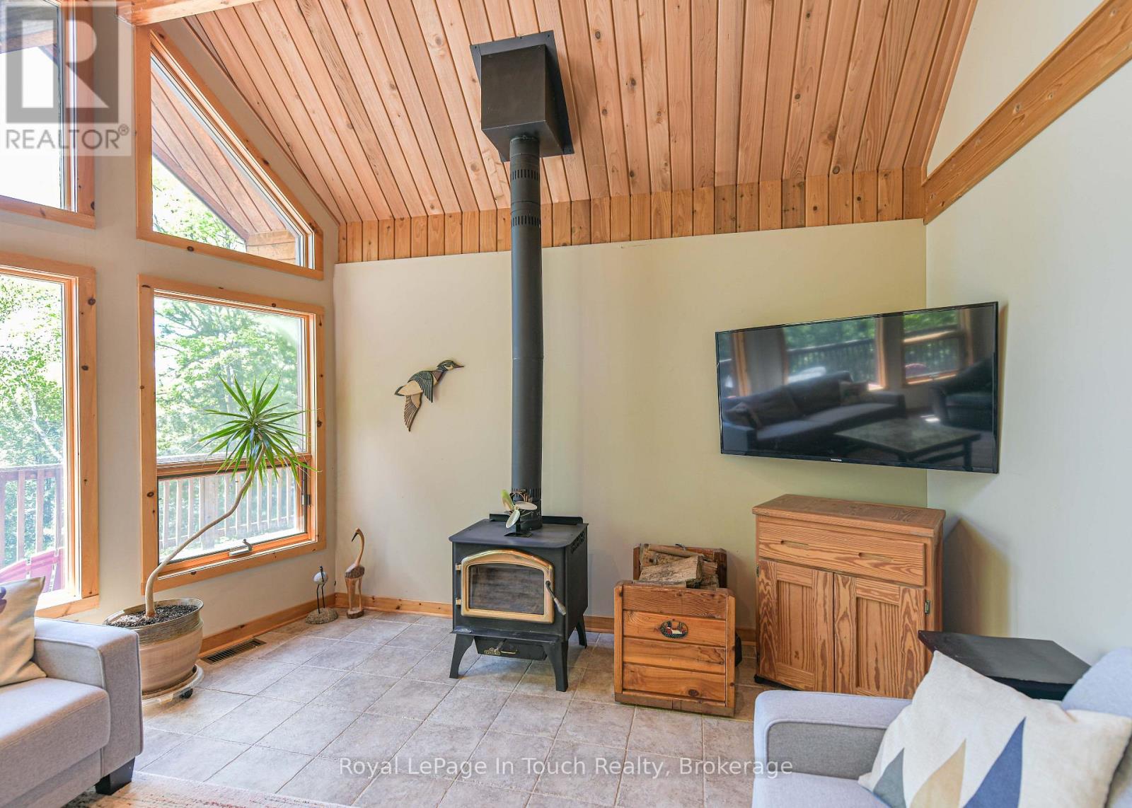 96 Millard Drive, Georgian Bay, Ontario  L0K 1S0 - Photo 7 - X13575774