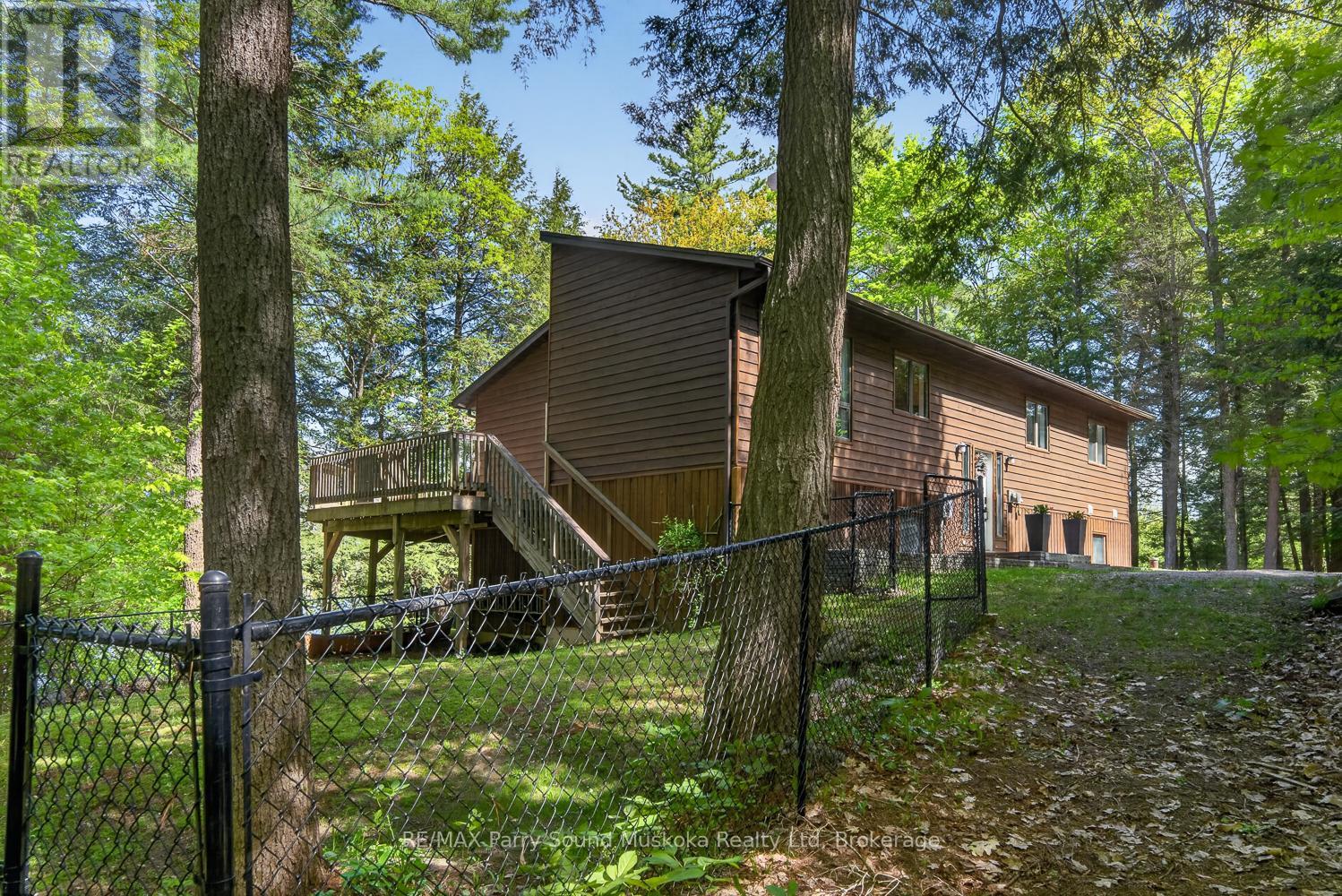 34 Silver Point Drive, Seguin, Ontario  P2W 2W8 - Photo 3 - X13575930