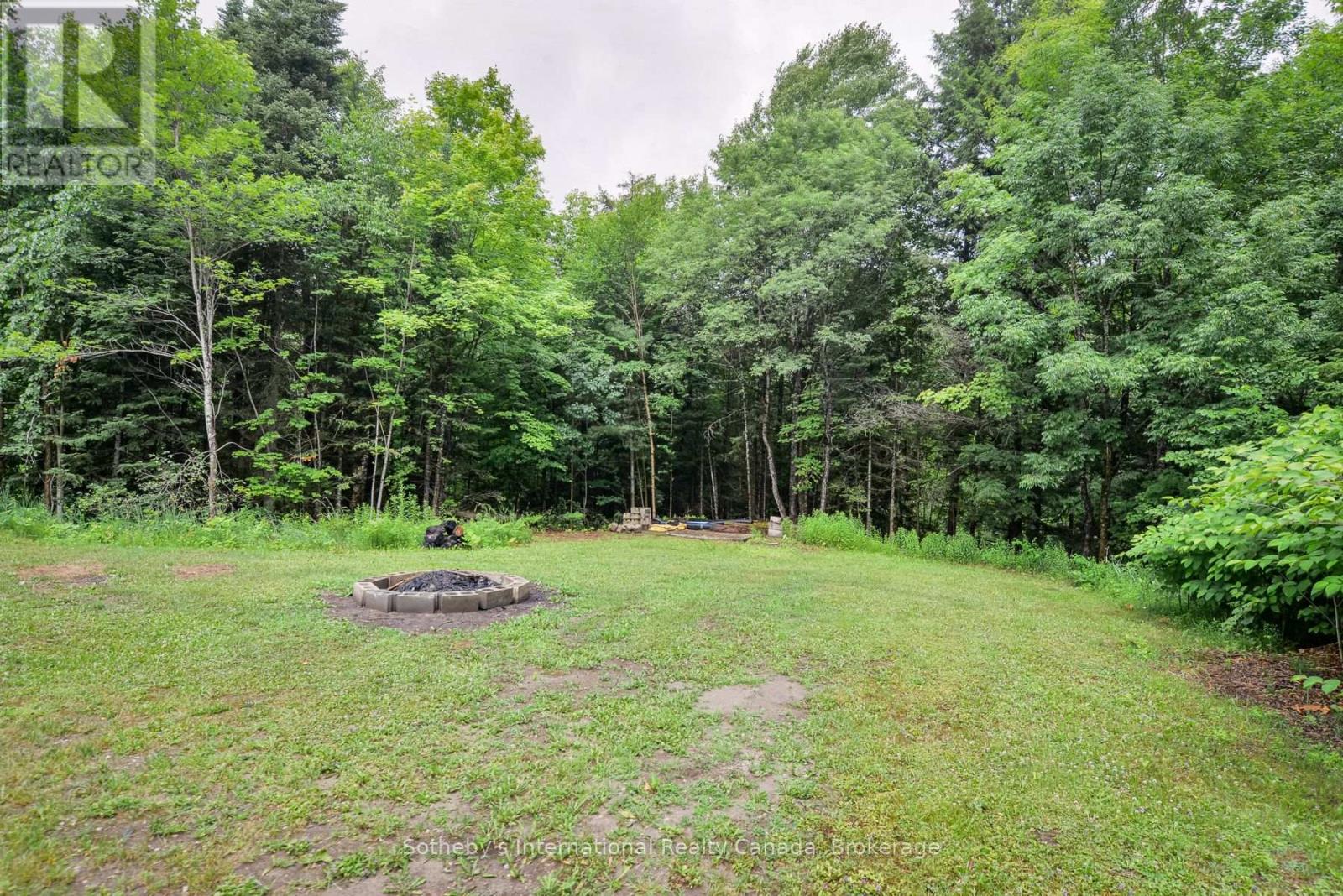 1048 Old Falkenburg Road, Bracebridge, Ontario  P1L 1X4 - Photo 24 - X13576486