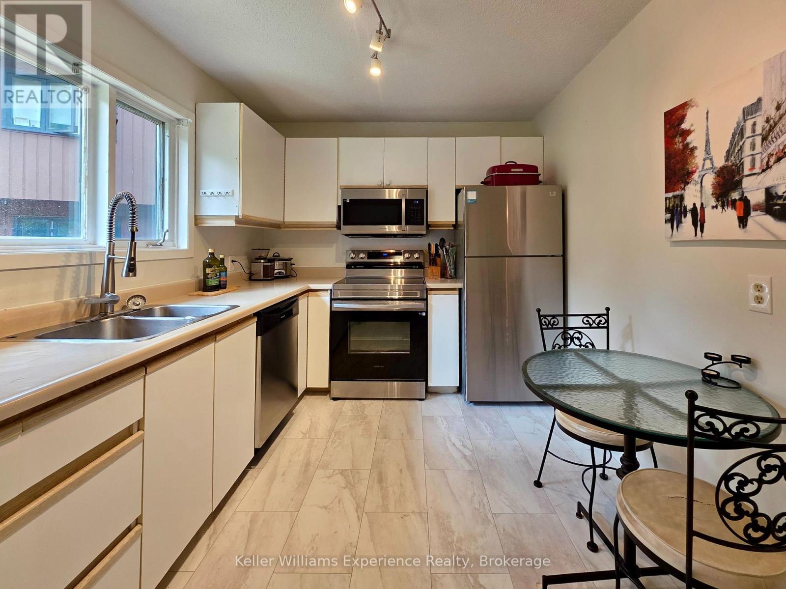 10 - 49 Southbank Drive, Bracebridge, Ontario  P1L 1G2 - Photo 7 - X13578002