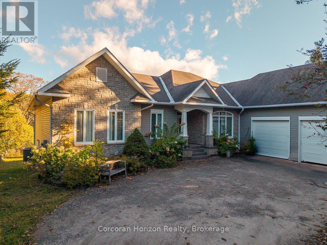 131 William Street, Parry Sound, Ontario  P2A 1V9 - Photo 3 - X13578246