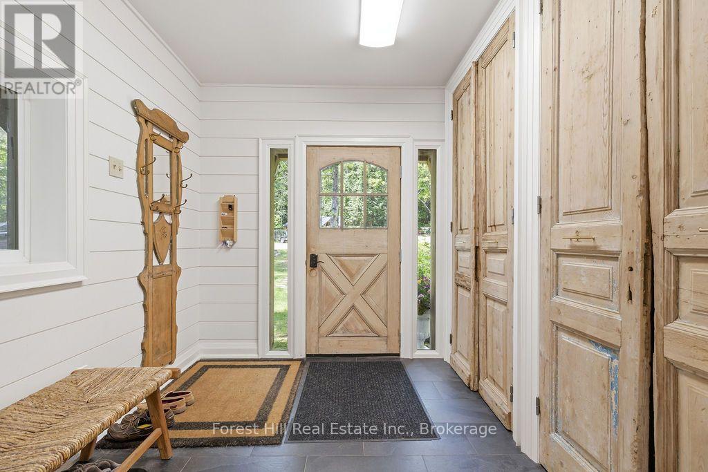 1040 Walker Lake Drive, Lake Of Bays, Ontario  P1H 2J6 - Photo 13 - X13578400