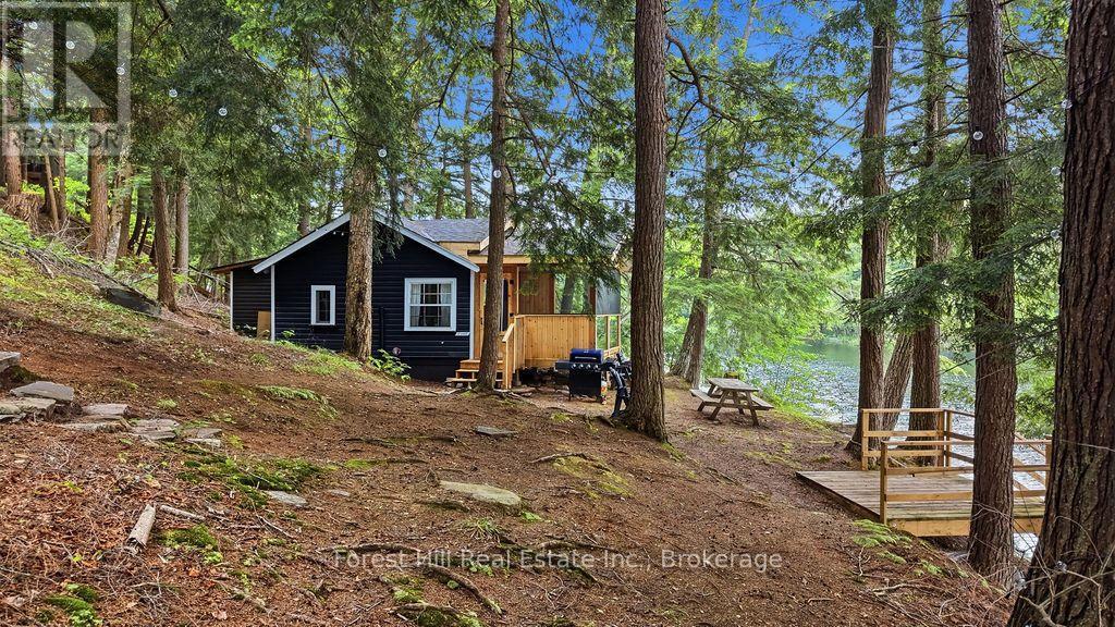 1040 Walker Lake Drive, Lake Of Bays, Ontario  P1H 2J6 - Photo 44 - X13578400