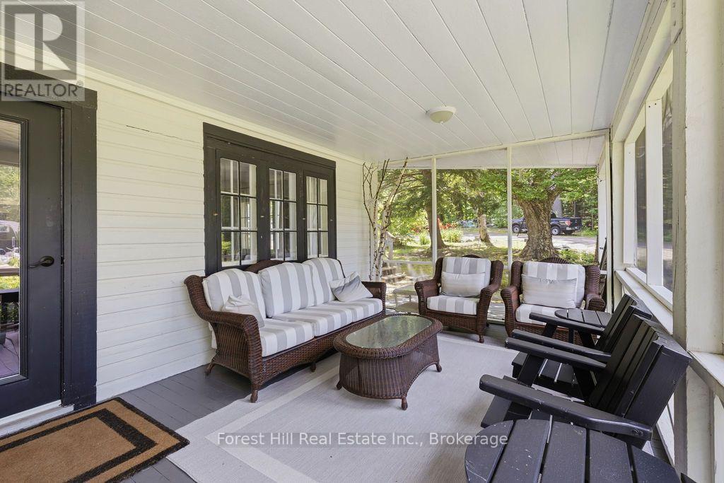 1040 Walker Lake Drive, Lake Of Bays, Ontario  P1H 2J6 - Photo 11 - X13581114