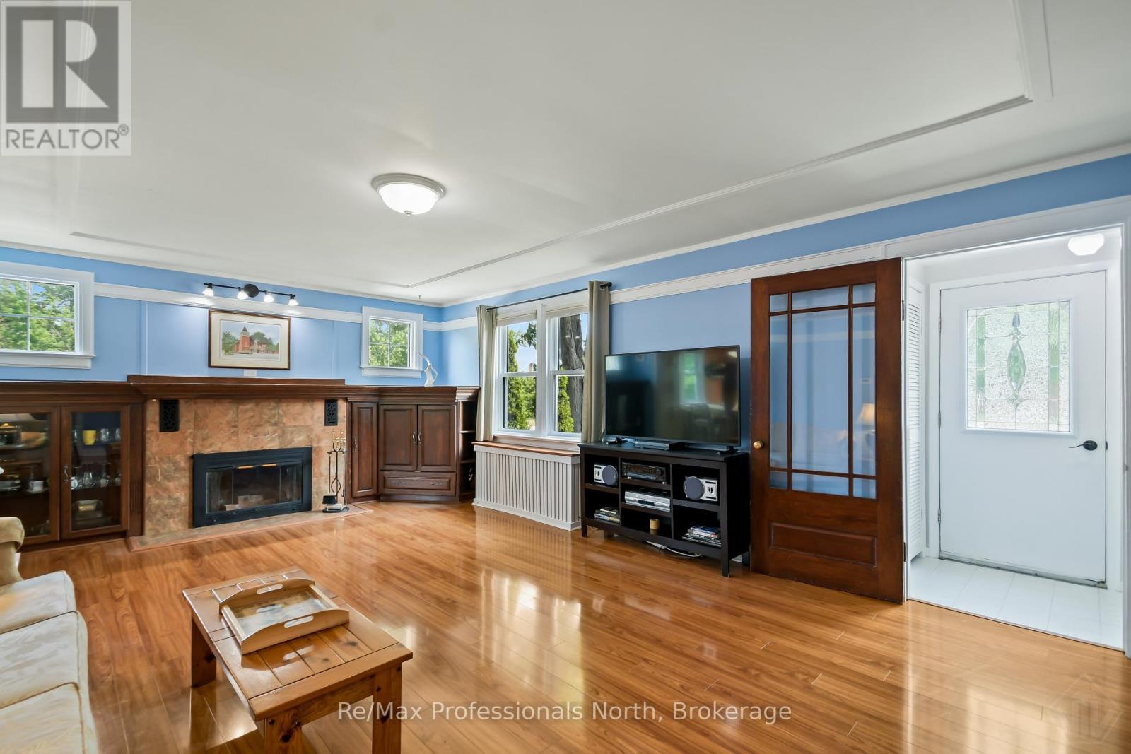 695 John Street N, Gravenhurst, Ontario  P1P 1E6 - Photo 12 - X13582602