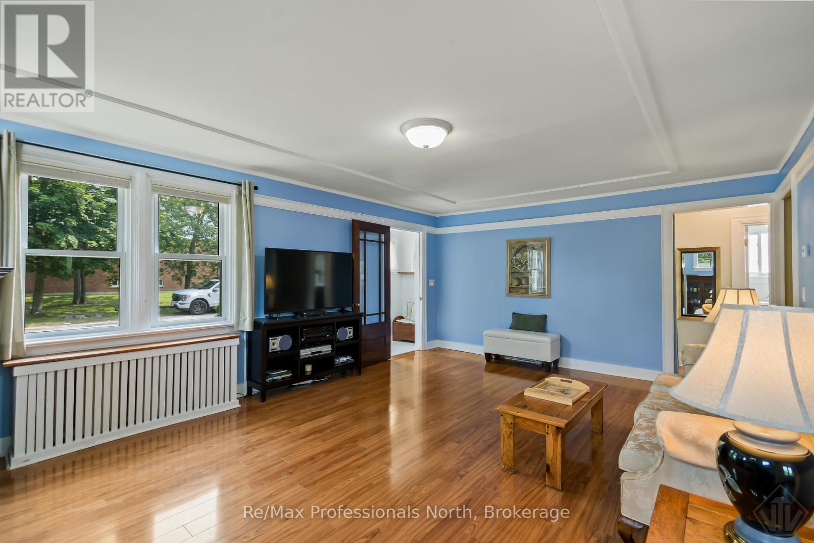 695 John Street N, Gravenhurst, Ontario  P1P 1E6 - Photo 13 - X13582602