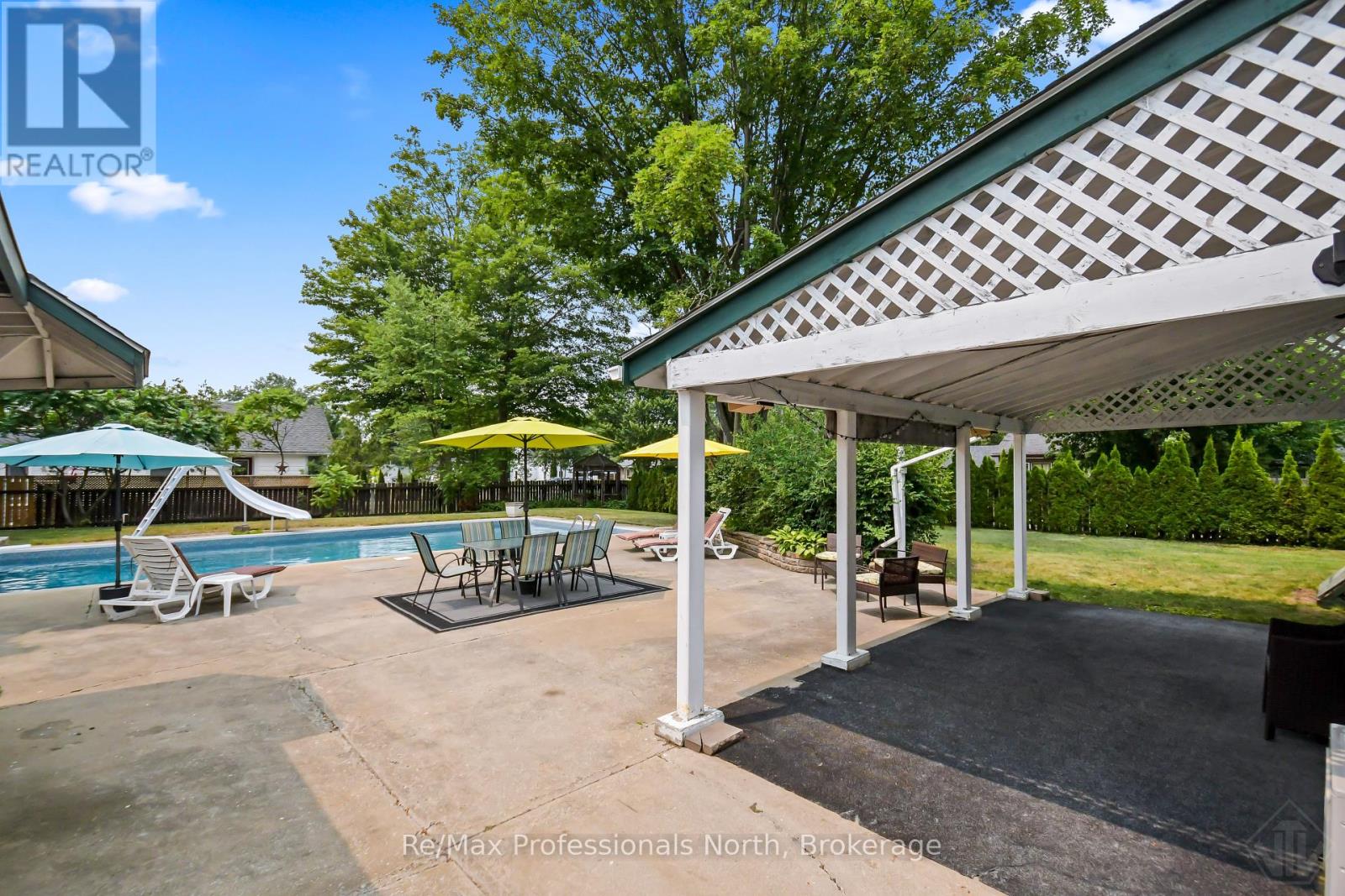 695 John Street N, Gravenhurst, Ontario  P1P 1E6 - Photo 3 - X13582602