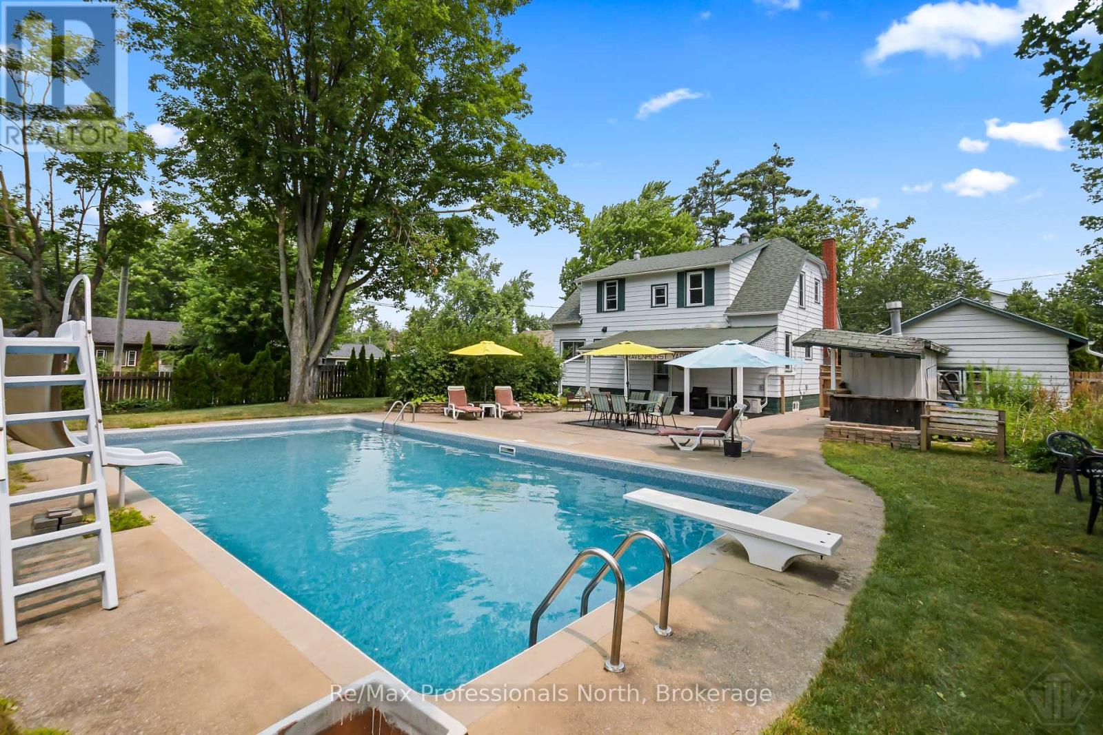 695 John Street N, Gravenhurst, Ontario  P1P 1E6 - Photo 6 - X13582602