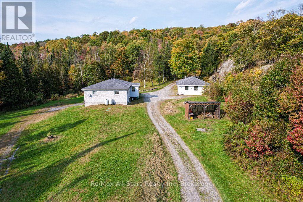 410 Etwell Road, Huntsville, Ontario  P1H 2J2 - Photo 4 - X13584432