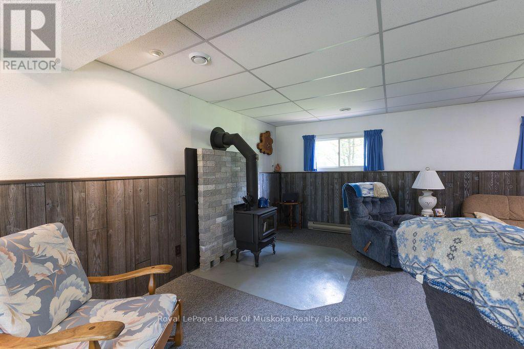 950 Muskoka #3 Road N, Huntsville, Ontario  P1H 1E2 - Photo 21 - X13584438
