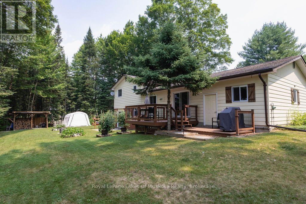 950 Muskoka #3 Road N, Huntsville, Ontario  P1H 1E2 - Photo 31 - X13584438