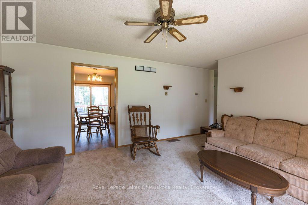 950 Muskoka #3 Road N, Huntsville, Ontario  P1H 1E2 - Photo 7 - X13584438