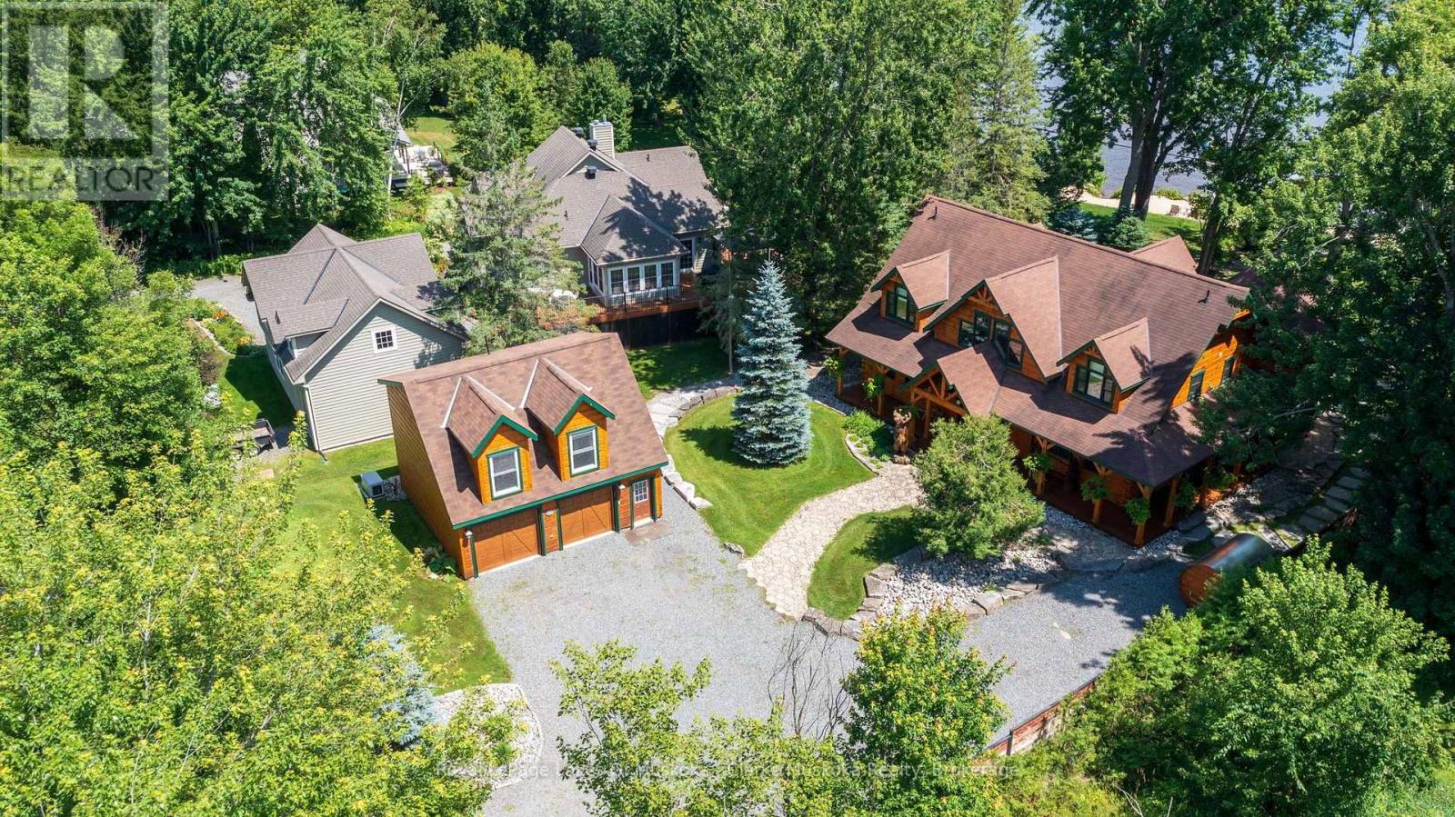 1040 7th Heaven Lane, Bracebridge, Ontario  P1L 1X2 - Photo 2 - X13585038