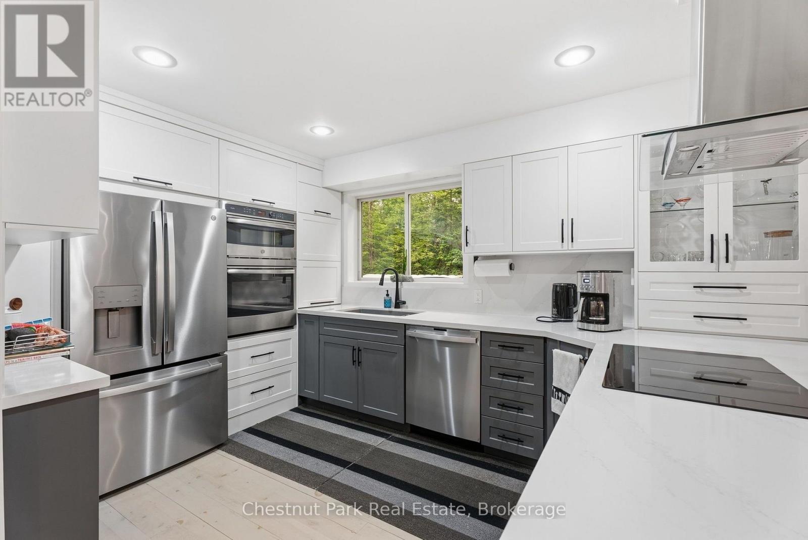 647 Lynx Lake Road, Huntsville, Ontario  P1H 2J3 - Photo 9 - X13587470