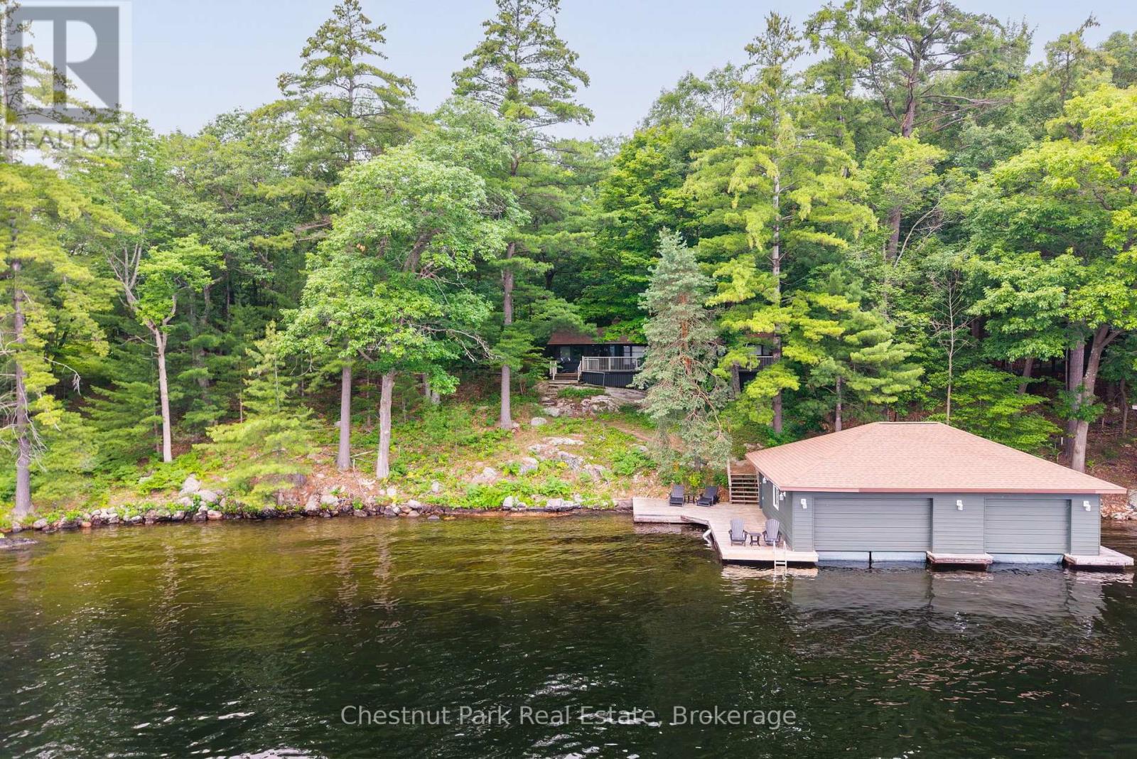 1049 Sagamo Boulevard, Muskoka Lakes, Ontario  P0B 1J0 - Photo 3 - X13595278