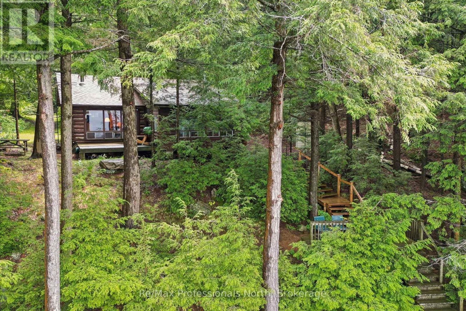 1271 Staunton Road, Bracebridge, Ontario  P1L 1X3 - Photo 3 - X13596052
