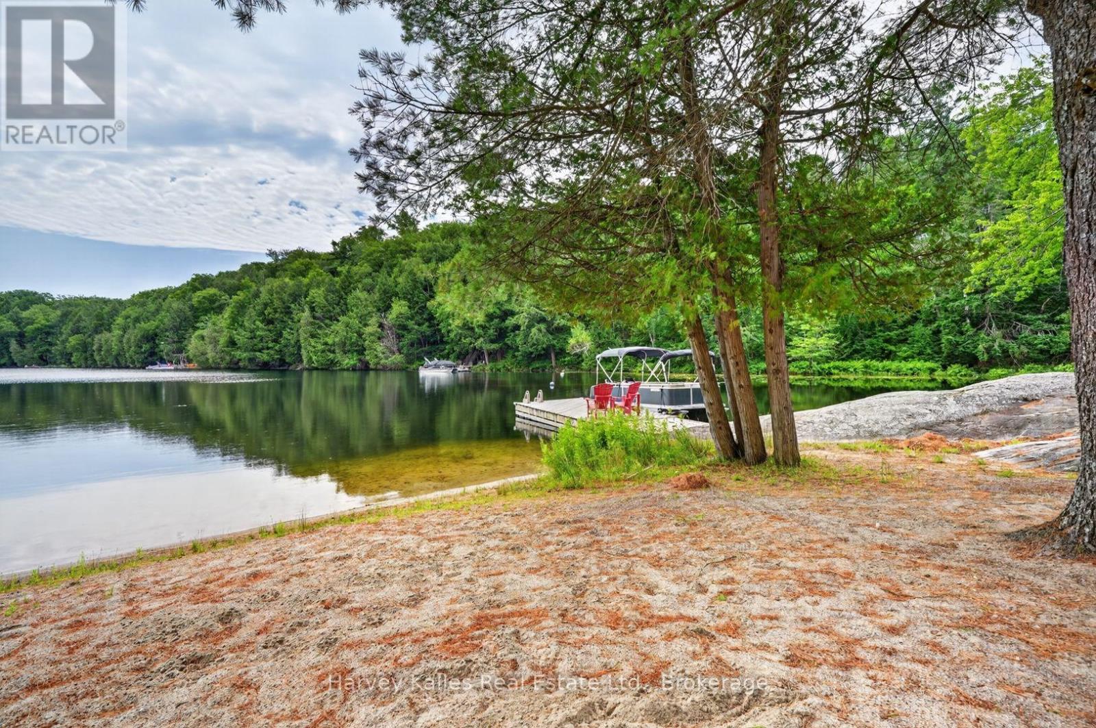 18 Ferris Road, Seguin, Ontario  P2A 0B2 - Photo 3 - X13596744