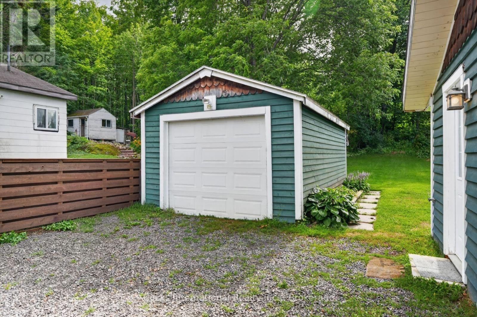 185 Mcpherson Street, Gravenhurst, Ontario  P1P 0E8 - Photo 32 - X13598172