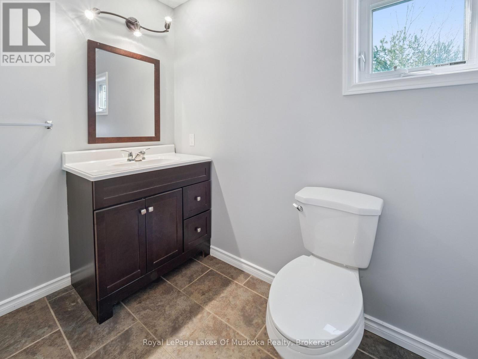 1314 Winhara Road, Gravenhurst, Ontario  P1P 1R1 - Photo 29 - X13599200