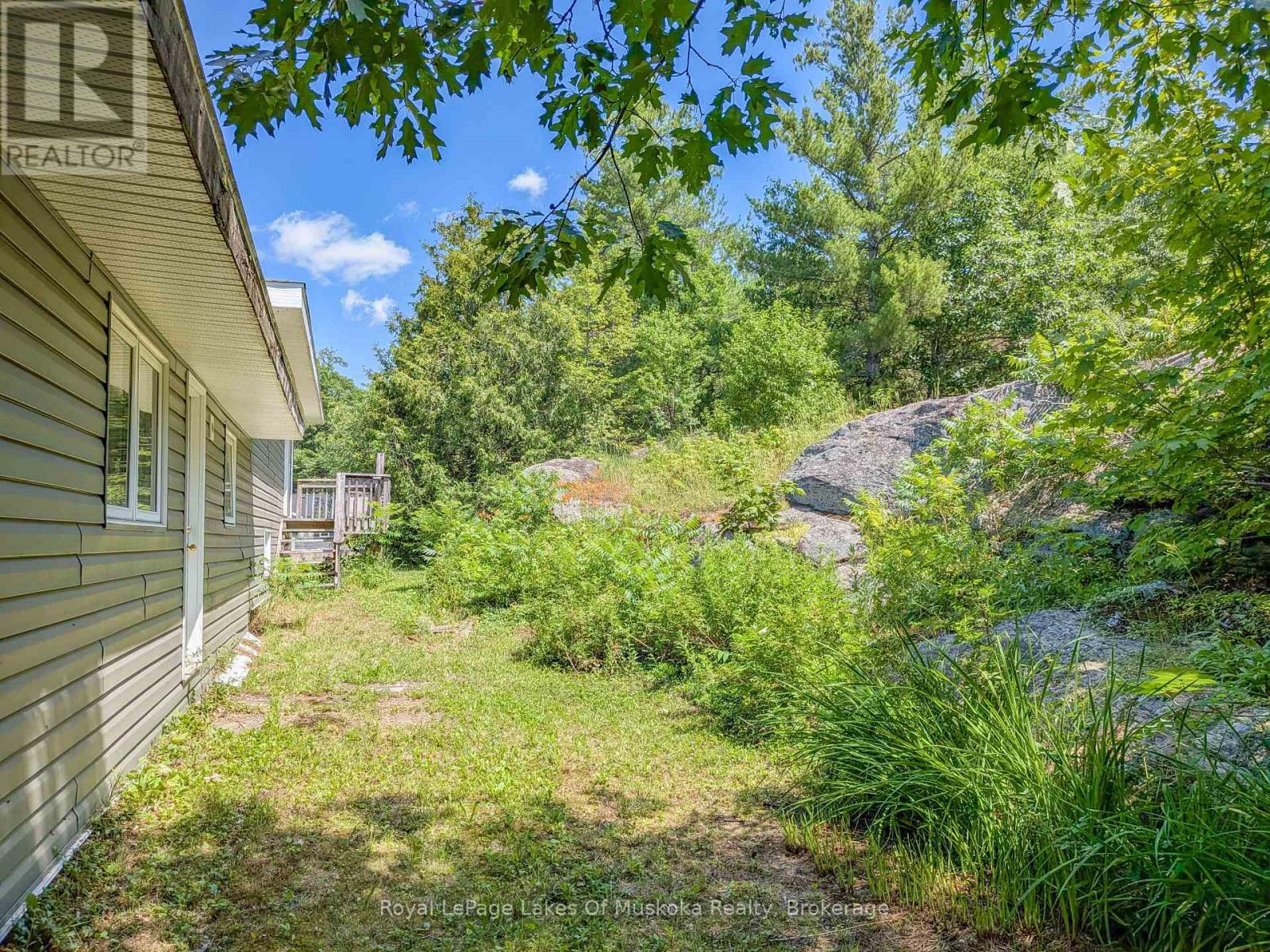 1314 Winhara Road, Gravenhurst, Ontario  P1P 1R1 - Photo 3 - X13599200