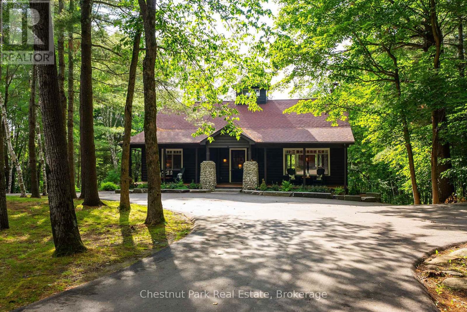 90 Swallowdale Road, Huntsville, Ontario  P1H 0A5 - Photo 1 - X13600832