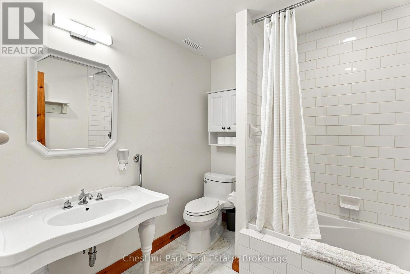 90 Swallowdale Road, Huntsville, Ontario  P1H 0A5 - Photo 38 - X13600832