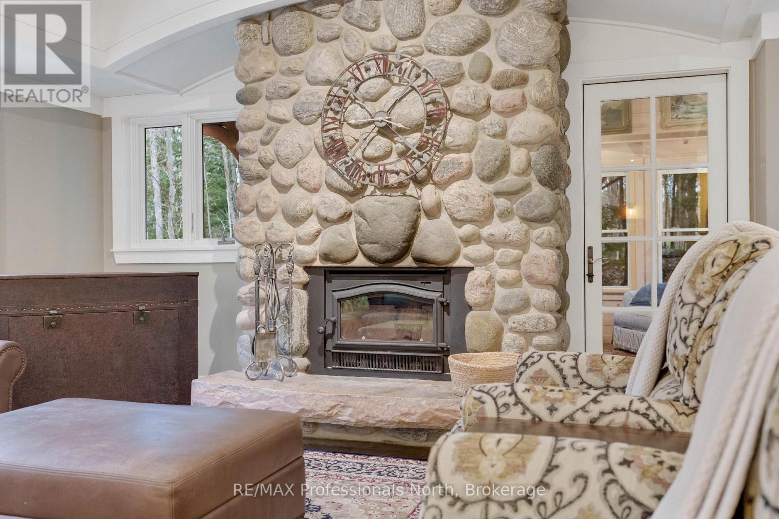 1656 Muskoka Beach Road, Bracebridge, Ontario  P1P 1R1 - Photo 19 - X13603458