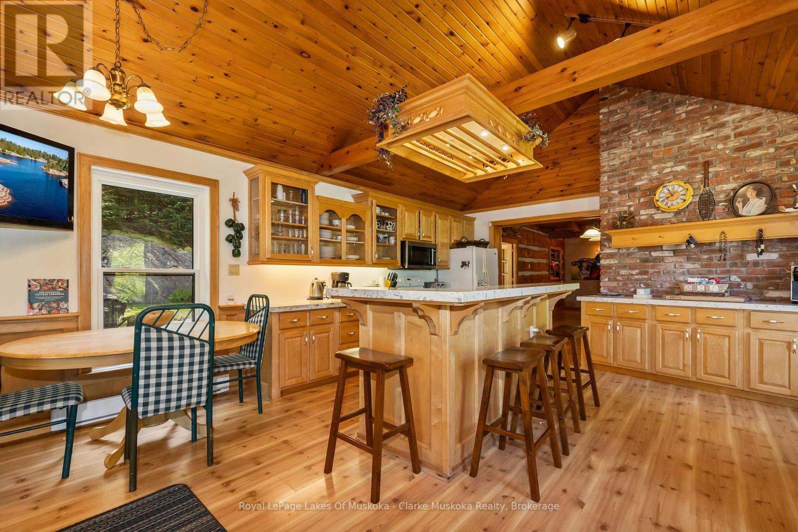 1088 Acton Island Road, Muskoka Lakes, Ontario  P0B 1J0 - Photo 14 - X13603656