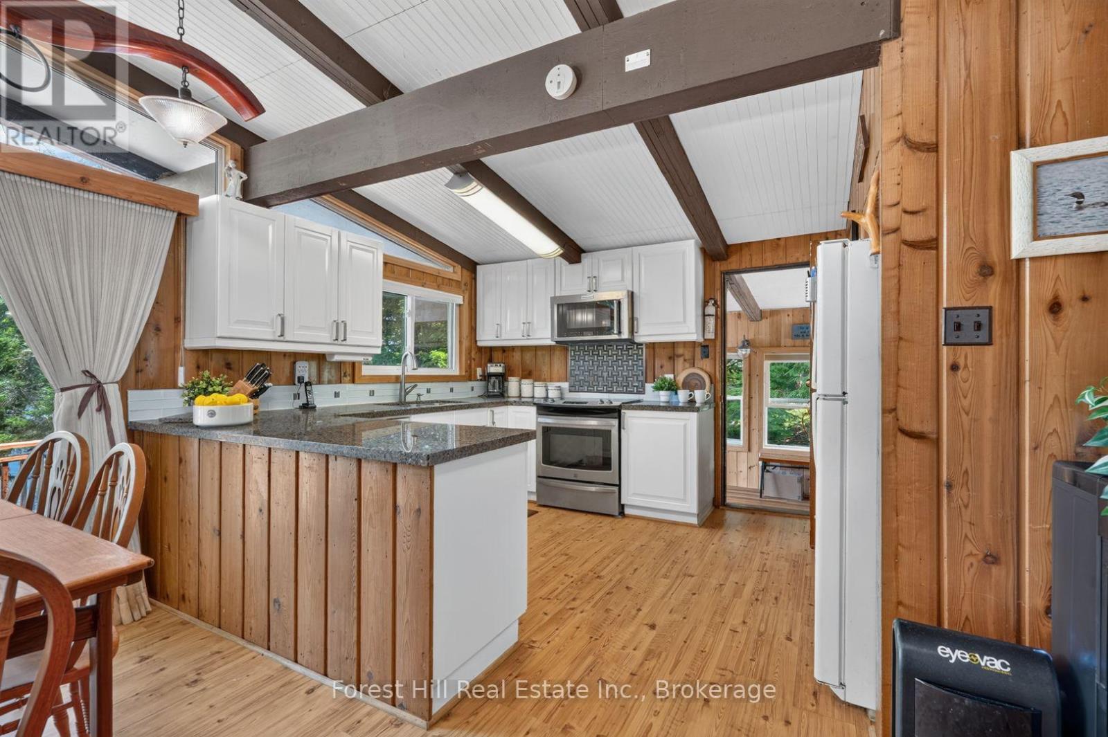 1355 Bellwood Acres Road, Lake Of Bays, Ontario  P0A 1E0 - Photo 14 - X13604528