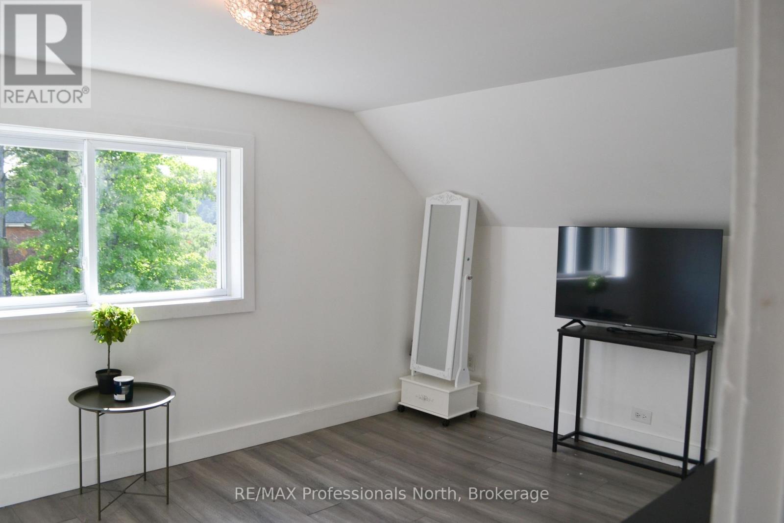 14 Princess Street, Huntsville, Ontario  P1H 1P2 - Photo 10 - X13604938