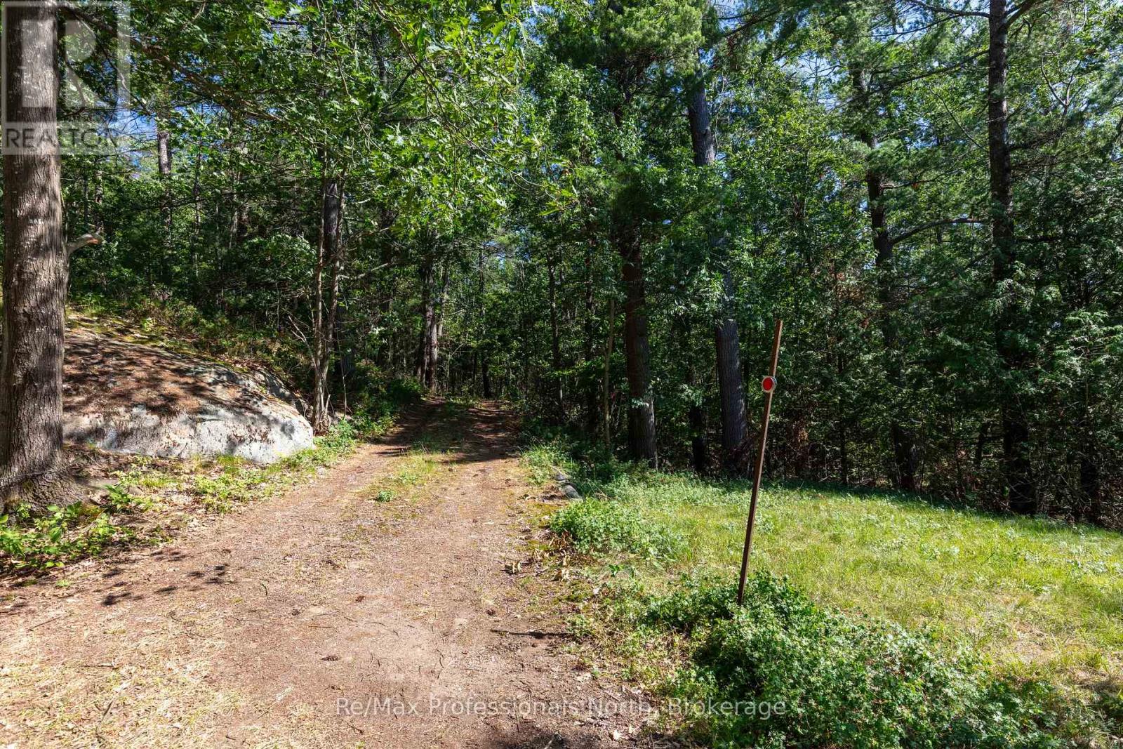 1102 Unit 2 Clipsham Road, Gravenhurst, Ontario  P0E 1G0 - Photo 12 - X13606362