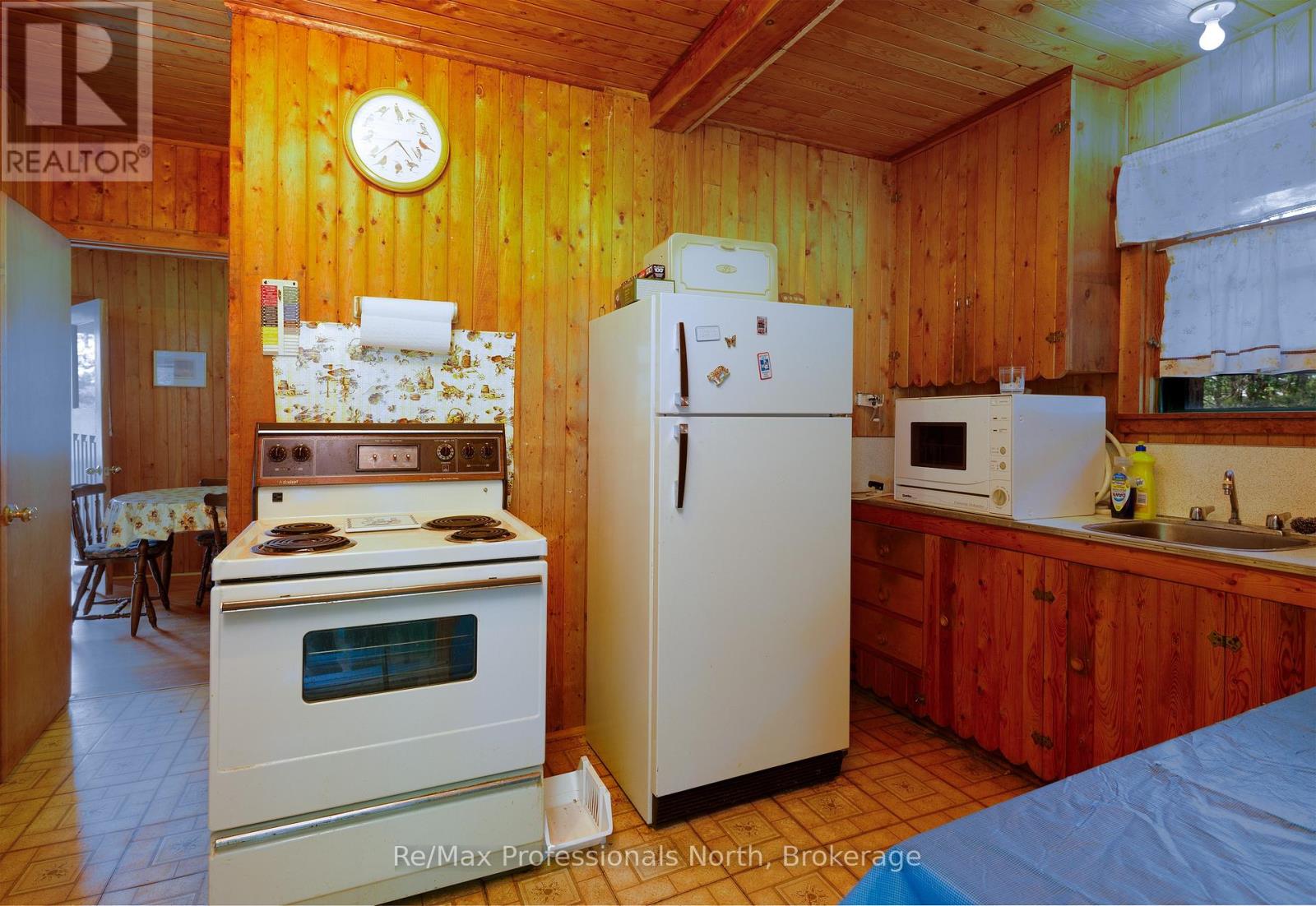 1102 Unit 2 Clipsham Road, Gravenhurst, Ontario  P0E 1G0 - Photo 19 - X13606362