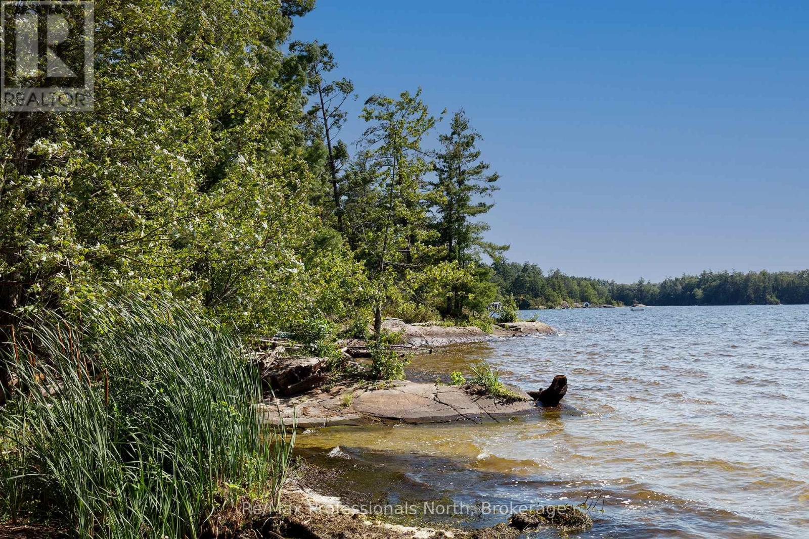 1102 Unit 2 Clipsham Road, Gravenhurst, Ontario  P0E 1G0 - Photo 35 - X13606362